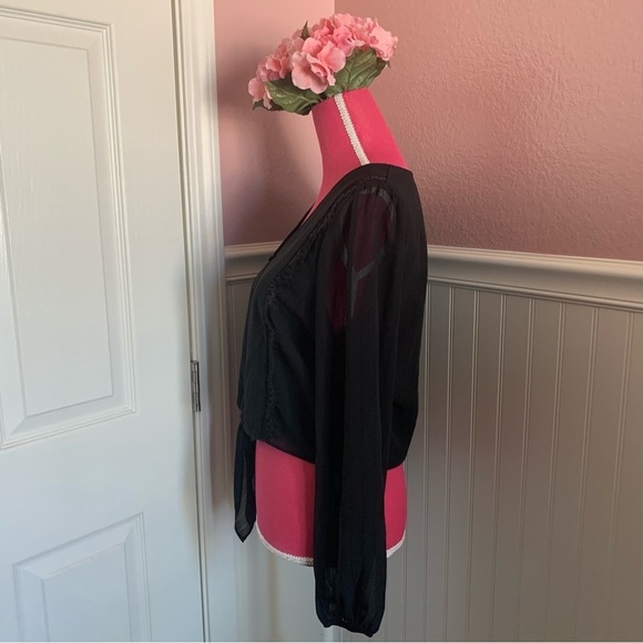 👗Black Chiffon Tie Waisted Long Sleeved Blouse, Lace Accent, size S - Picture 4 of 7